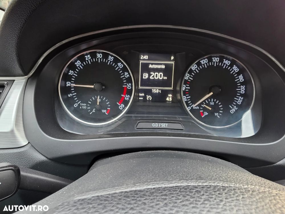 Skoda RAPID 1.4 TDI DSG Cool Edition - 15