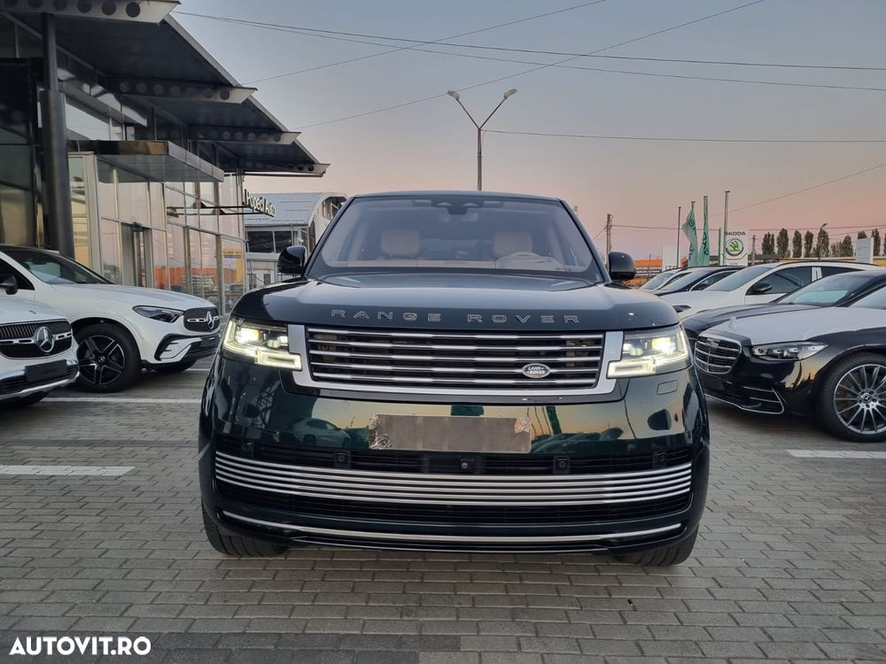 Land Rover Range Rover 4.4 V8 P530 LWB SV - 1