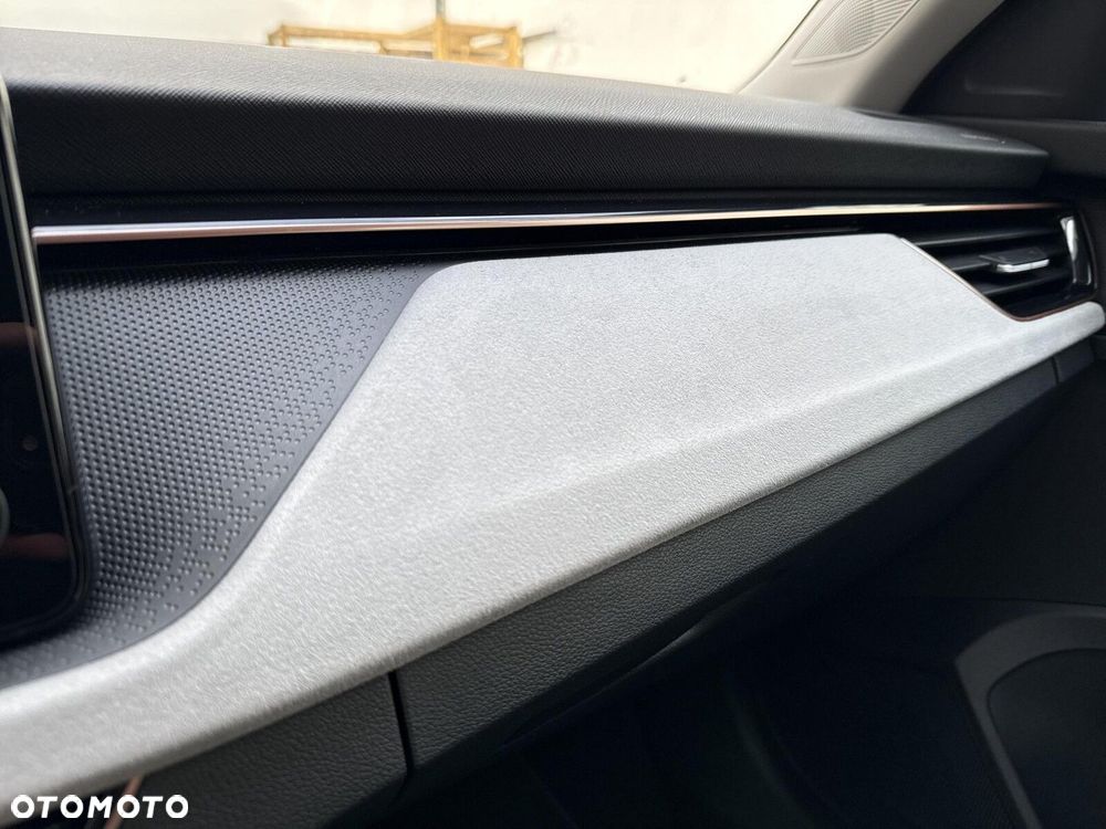 Skoda Kamiq 1.0 TSI Selection DSG - 18