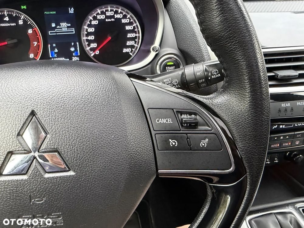 Mitsubishi Eclipse Cross 1.5 T Invite Plus - 26