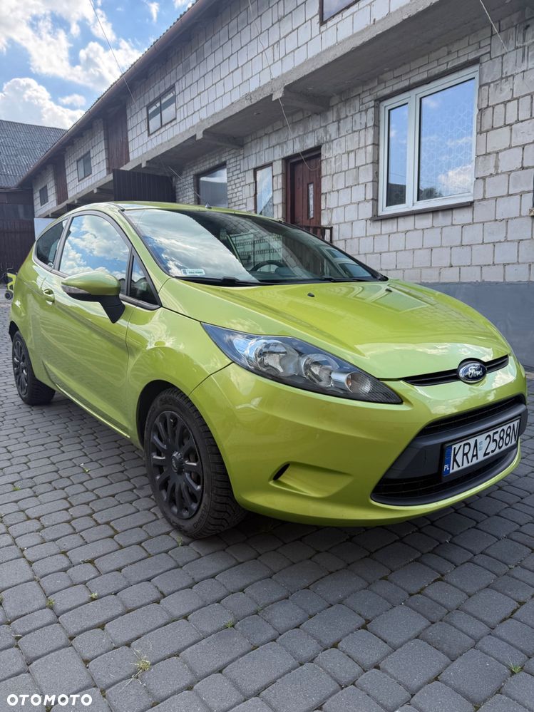 Ford Fiesta - 2