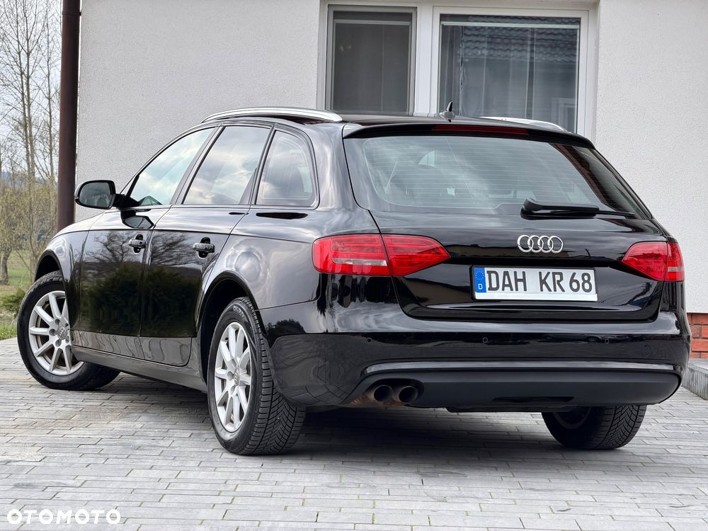 Audi A4 Avant 2.0 TDI DPF Attraction - 3