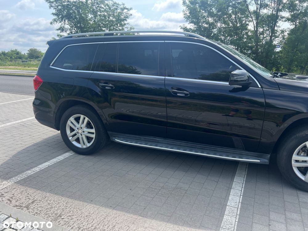 Mercedes-Benz GL - 14