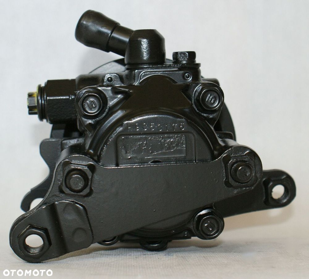 POMPA WSPOMAGANIA LEXUS RX300 TOYOTA CAMRY 3.0 V6 - 2