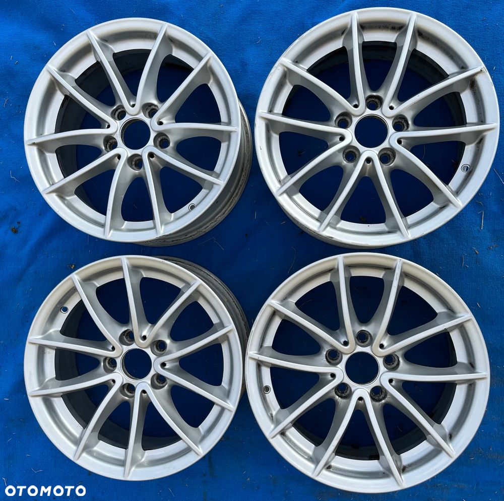 Felgi Aluminiowe Komplet 7,5Jx17 ET32 5x120 BMW Nr Kat. A26 - 1