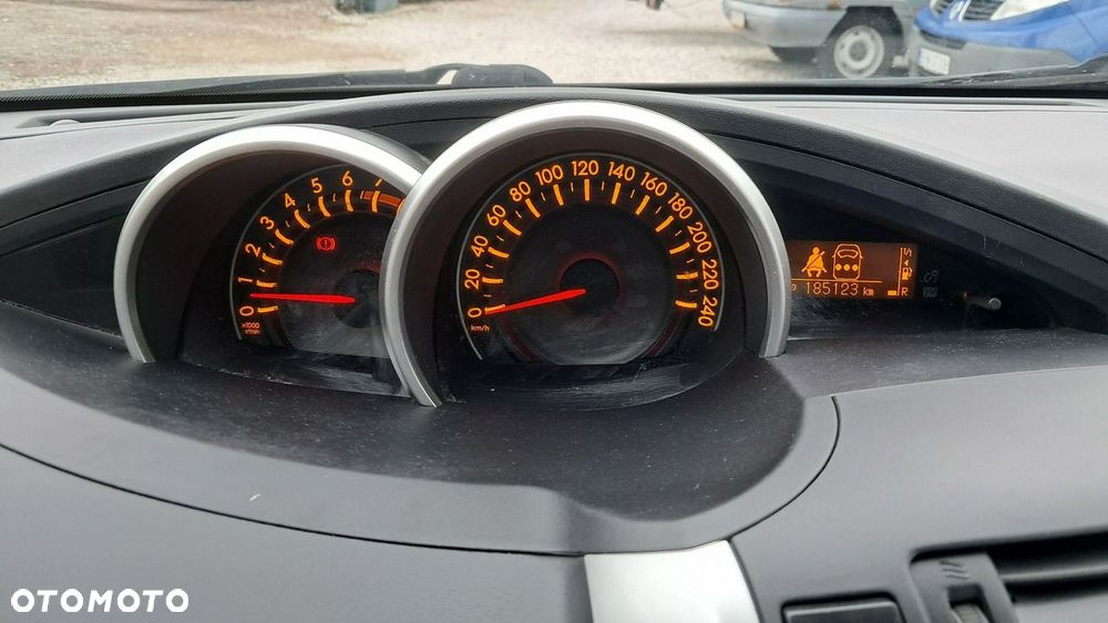 Toyota Verso 1.6 5-Sitzer Comfort - 19