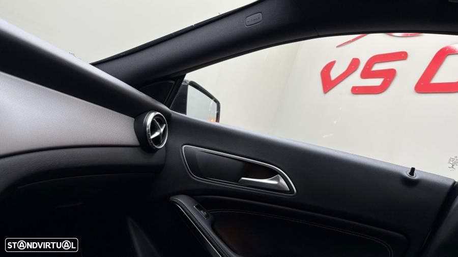 Mercedes-Benz CLA 200 d 7G-DCT UrbanStyle Edition - 13