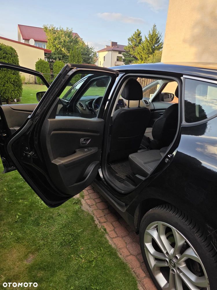 Renault Scenic - 5