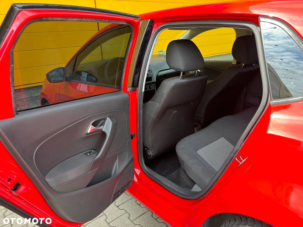 Volkswagen Polo 1.4 Team - 27