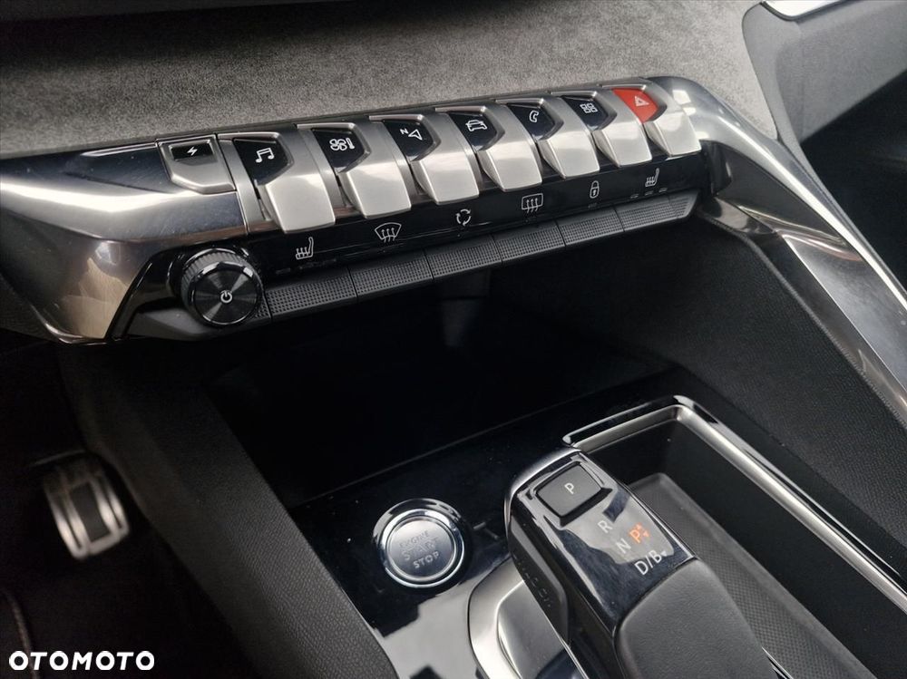 Peugeot 3008 2021