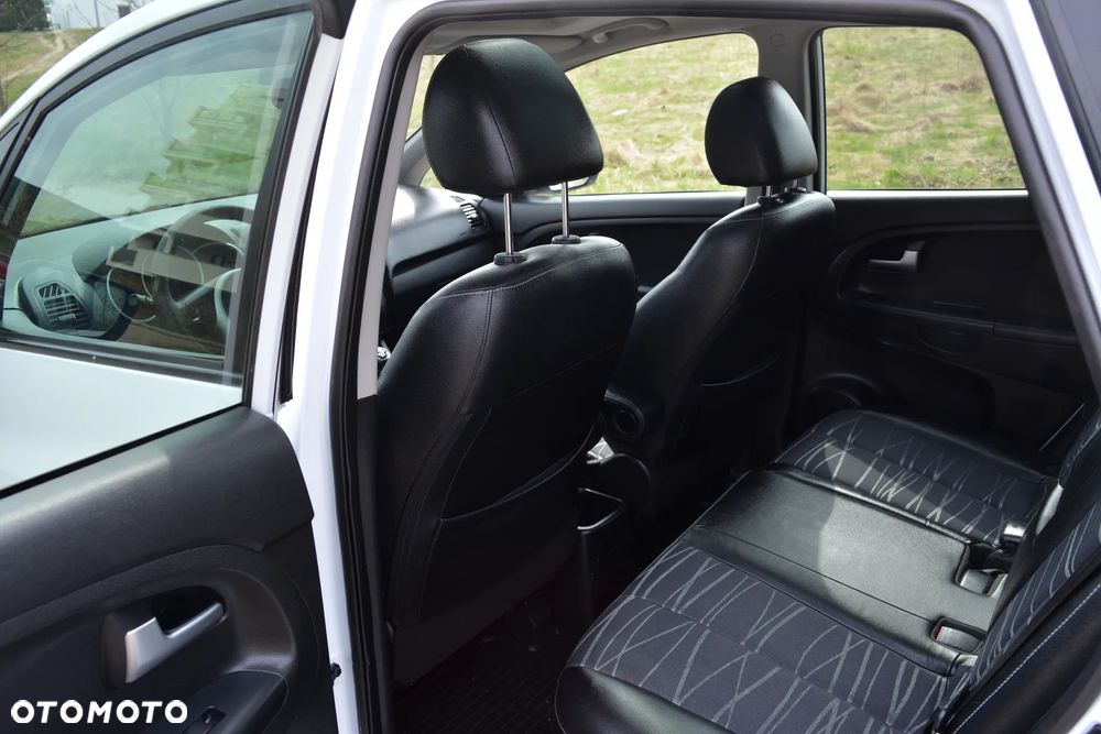 Kia Venga 1.4 CVVT Titanium Collection - 22