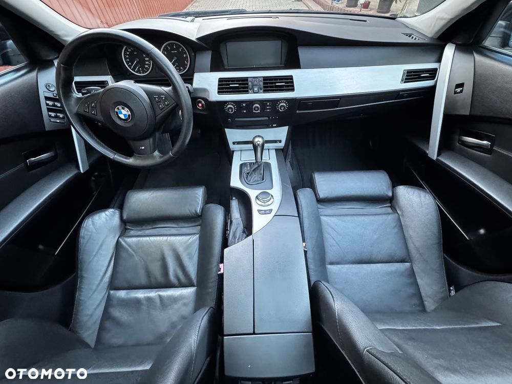 BMW Seria 5 530i - 5