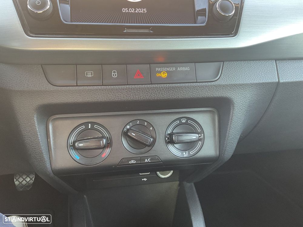 Skoda Fabia 1.0 TSI Ambition - 27