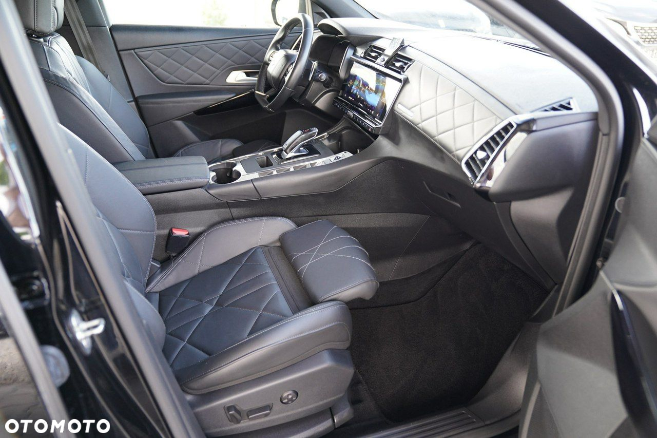 DS Automobiles DS 7 Crossback - 23