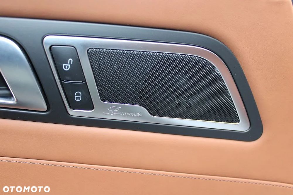 Mercedes-Benz AMG GT C - 12