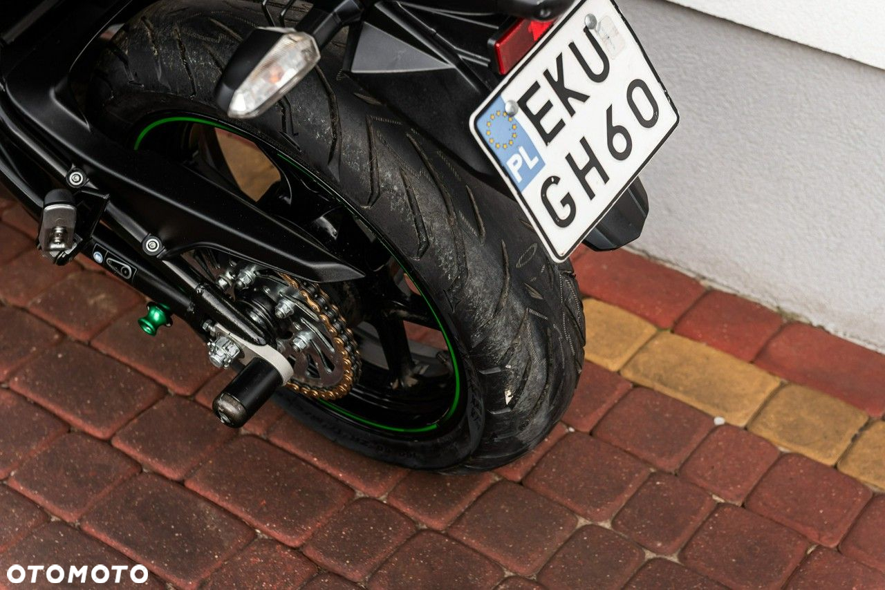 Kawasaki ER - 9