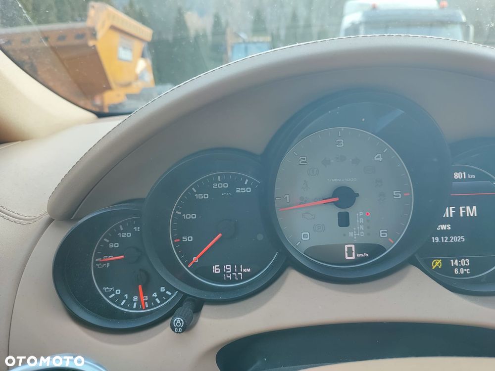 Porsche Cayenne S Diesel - 10