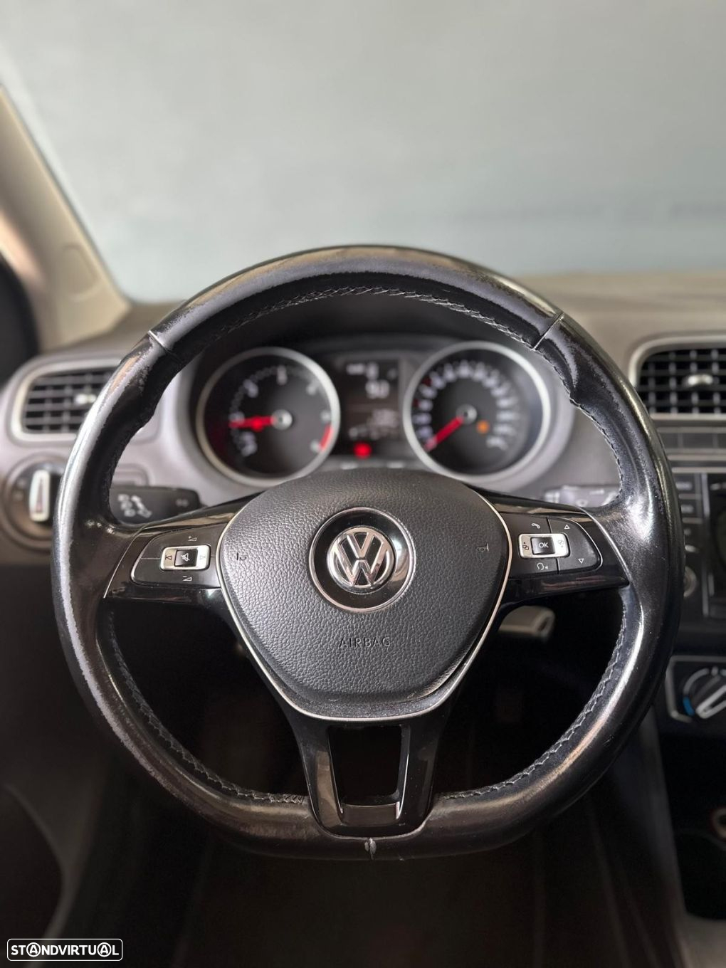 VW Polo 1.4 TDi BlueMotion - 21