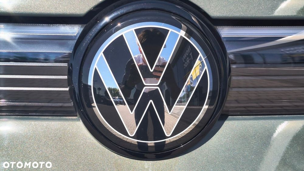Volkswagen Tiguan - 12