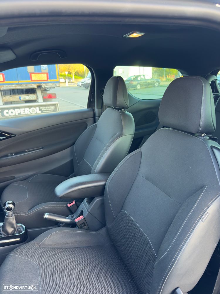 Citroën DS3 1.6 HDi Airdream So Chic - 9