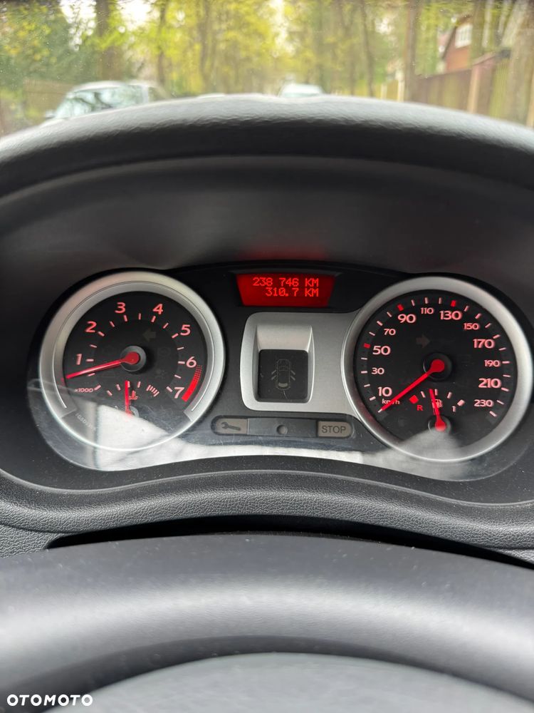 Renault Clio 1.2 TCE Rip Curl - 19