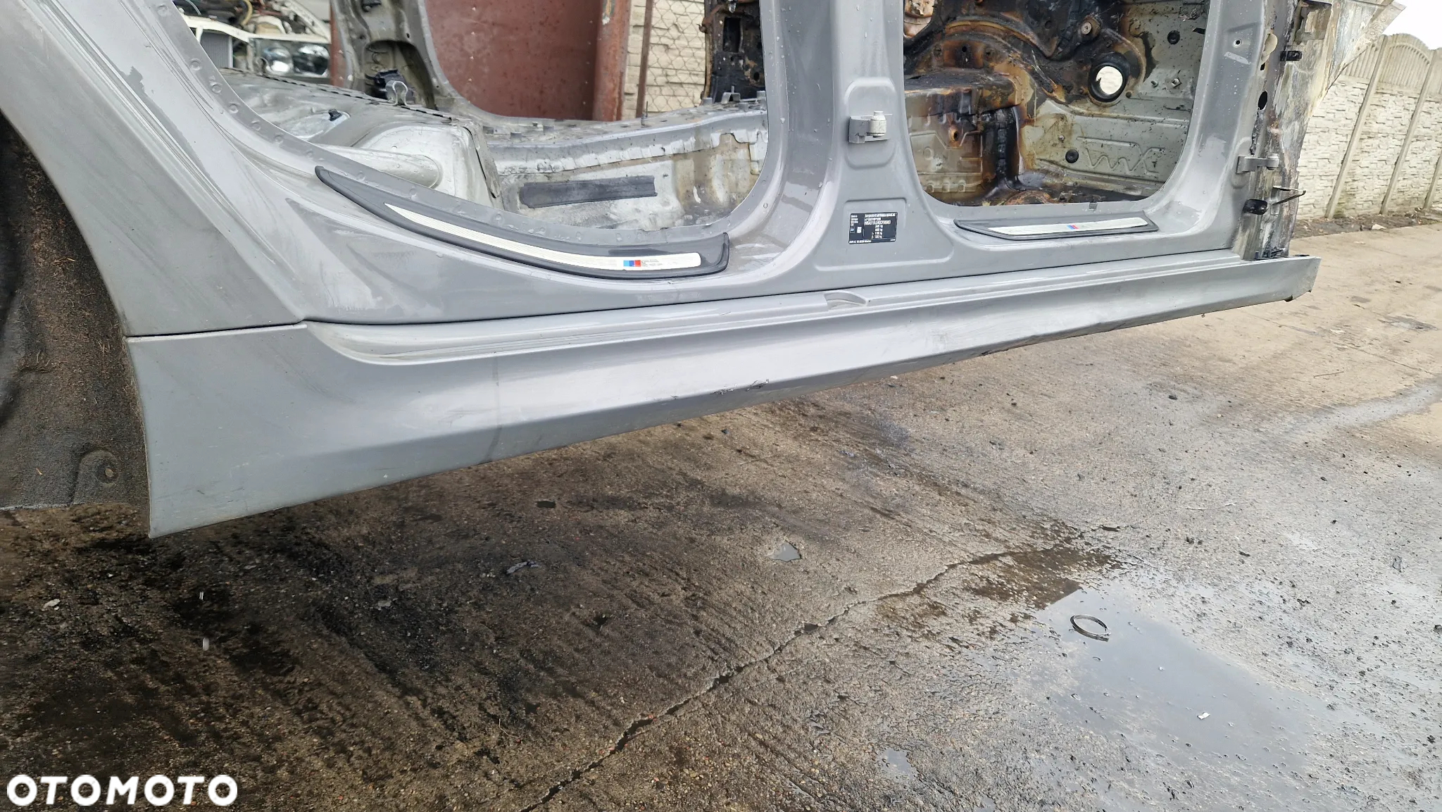 BMW G30 M PAKIET LISTWA PROGOWA PRAWA C3E - 4