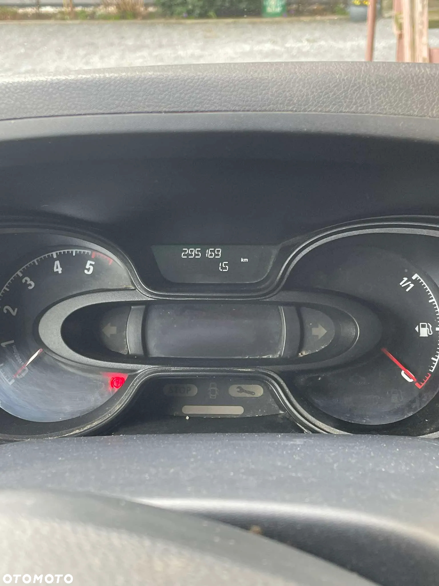Opel Vivaro - 9