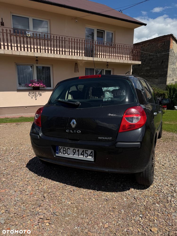 Renault Clio - 4