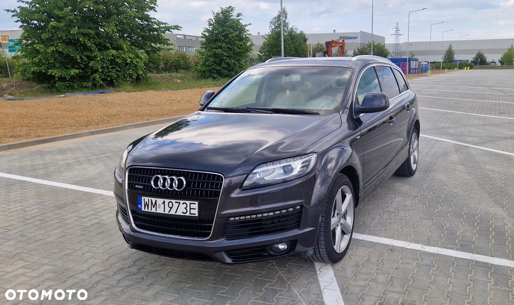 Audi Q7 - 7