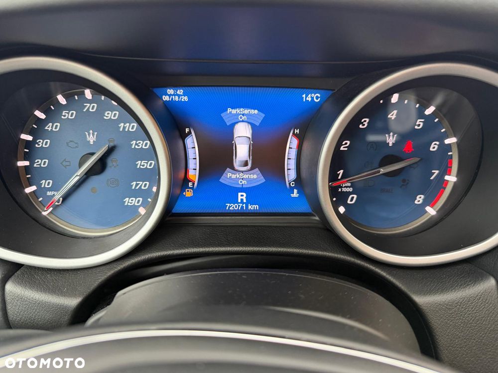 Maserati Ghibli GranSport - 17