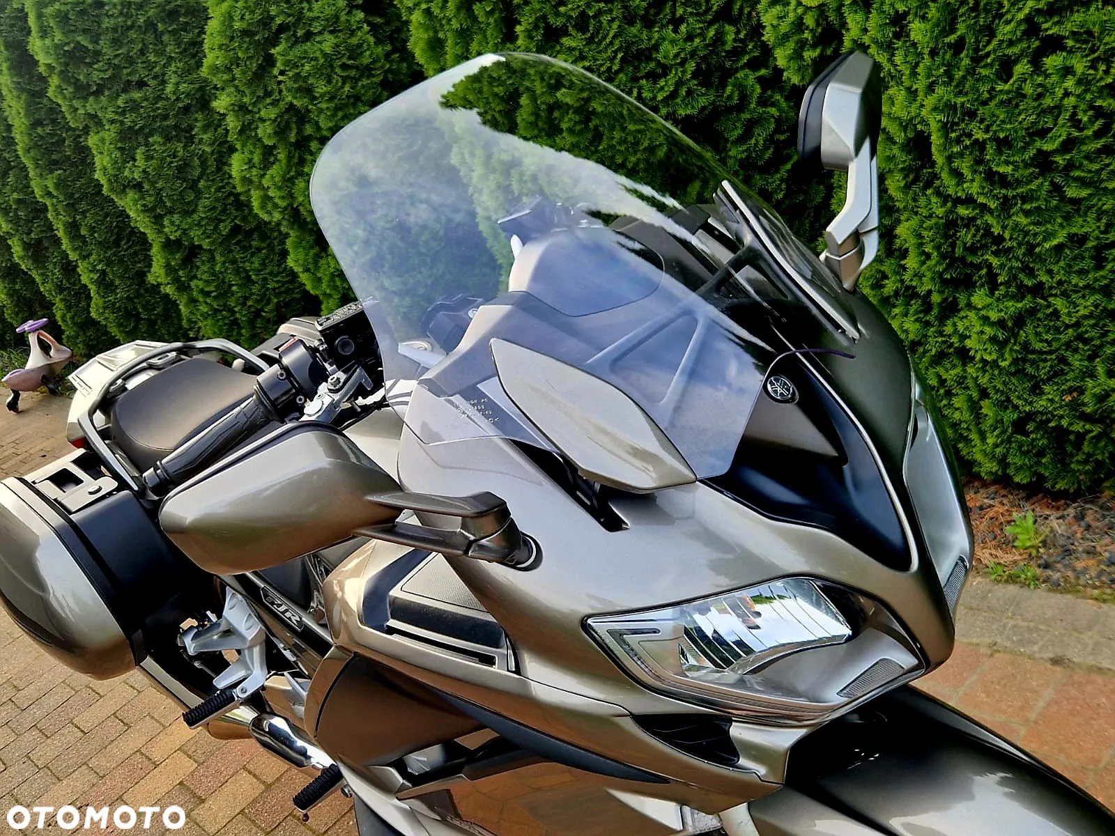 Yamaha FJR - 6