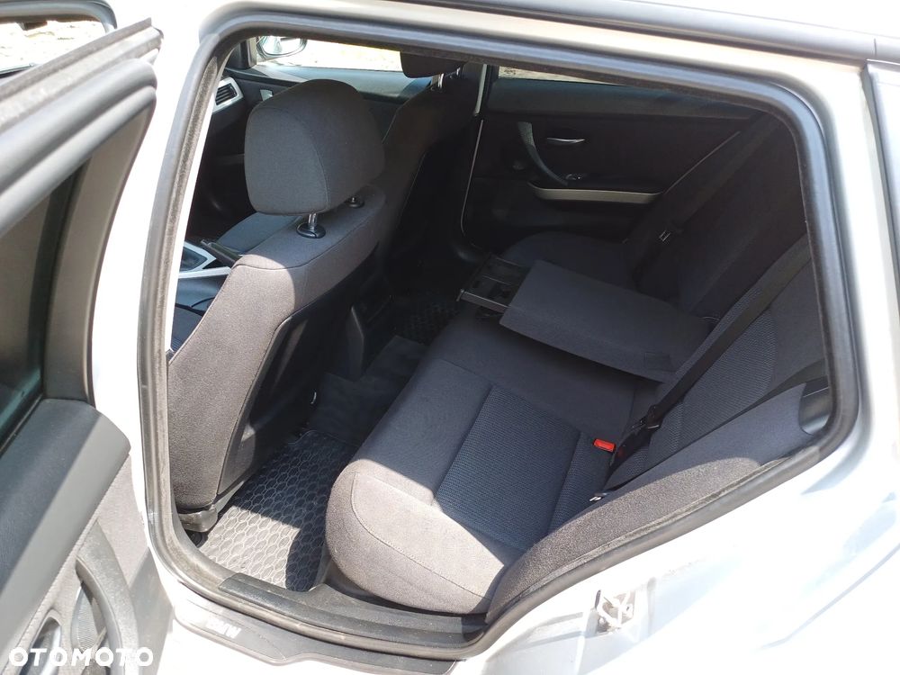 BMW Seria 3 318d - 5