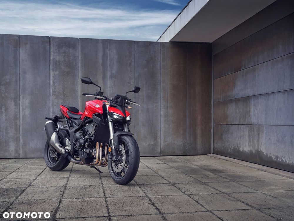 Honda CB - 8