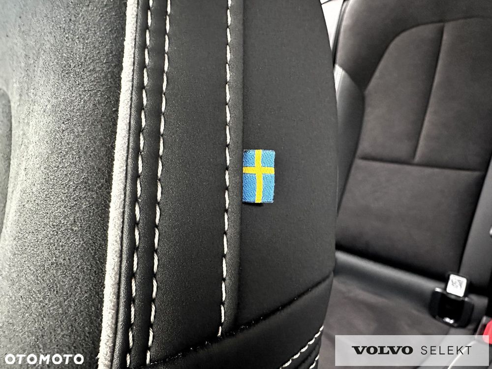 Volvo XC 40 - 33