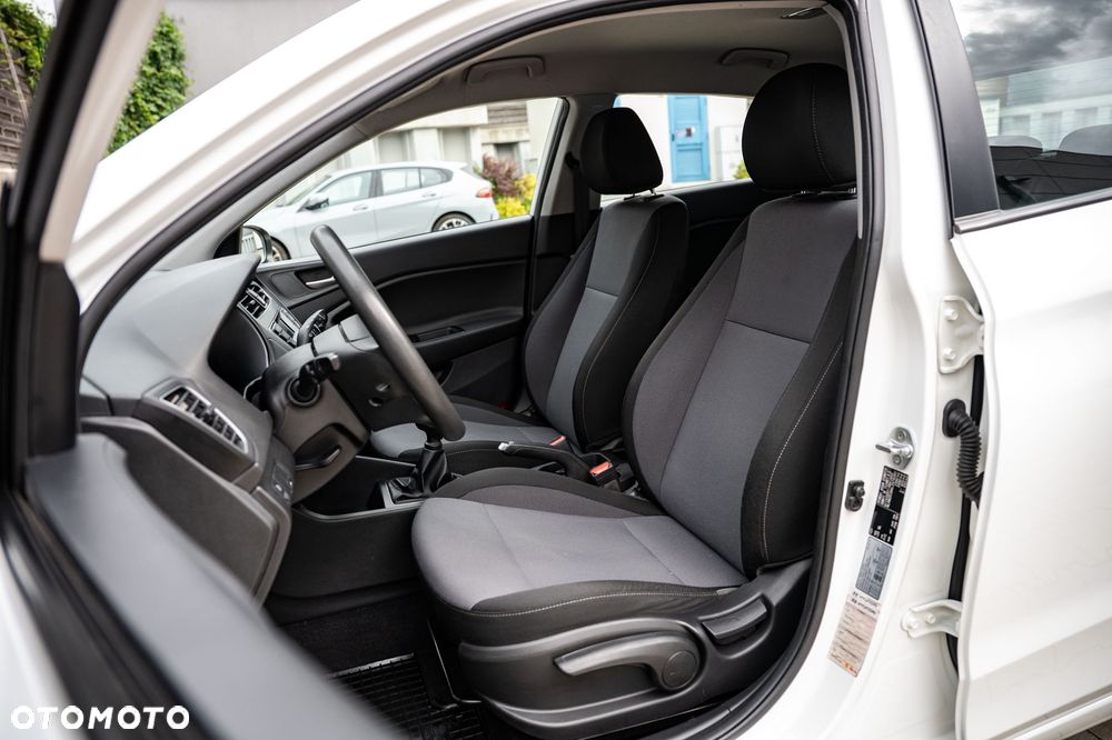 Hyundai i20 1.2 Classic Plus - 17