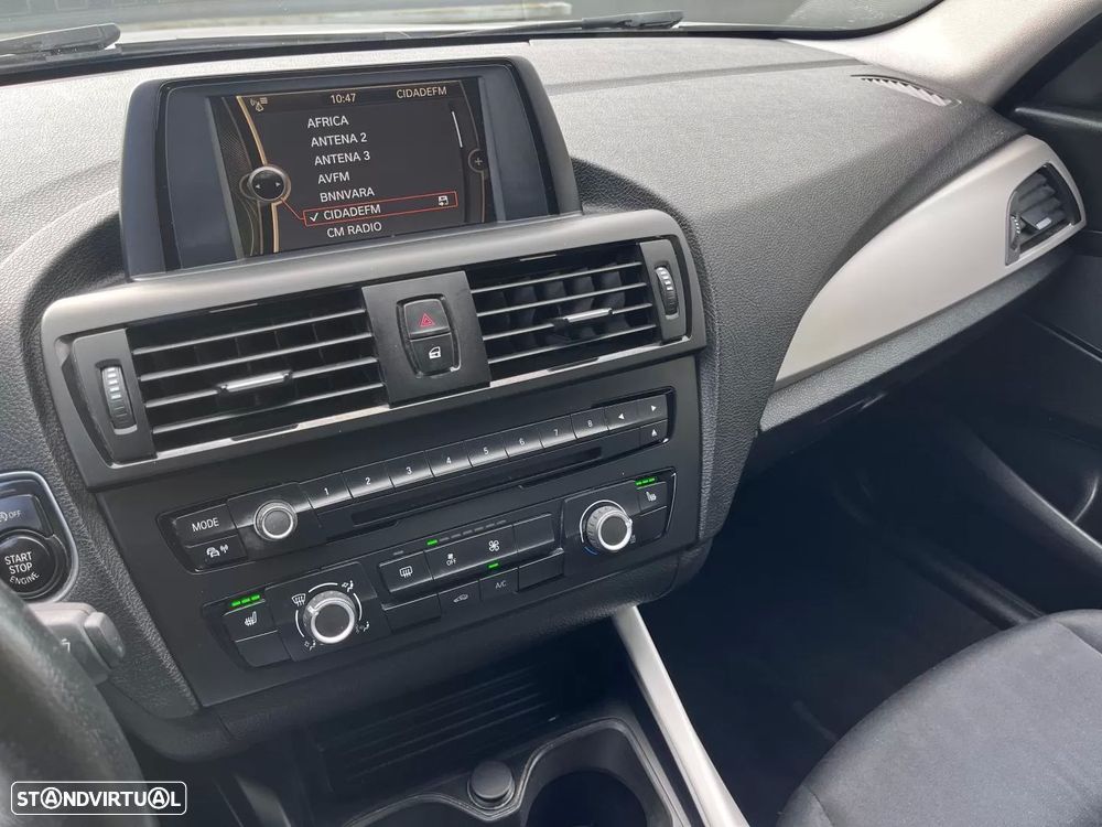 BMW 116 d Sport Line - 31