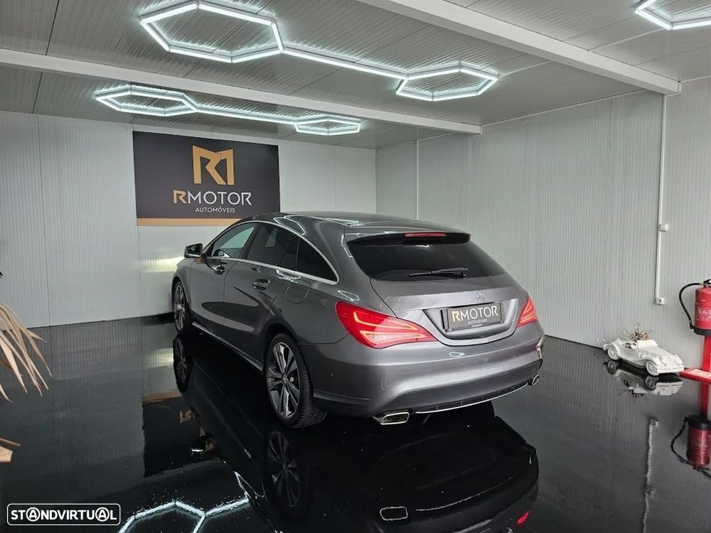 Mercedes-Benz CLA 180 UrbanStyle Edition - 4
