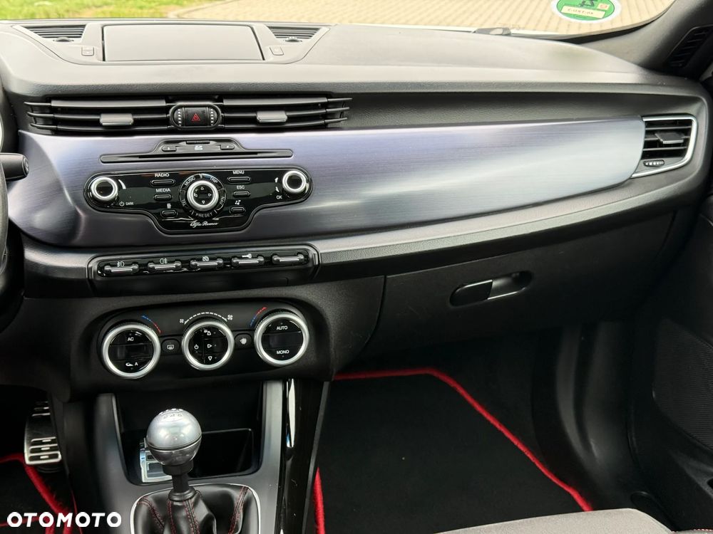 Alfa Romeo Giulietta - 35