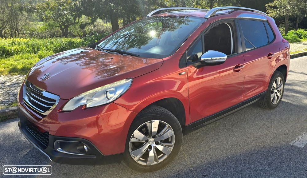 Peugeot 2008 1.2 VTi Active - 1