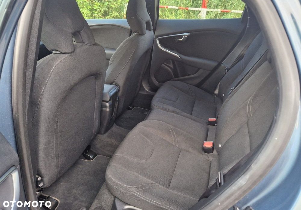 Volvo V40 T2 You - 31