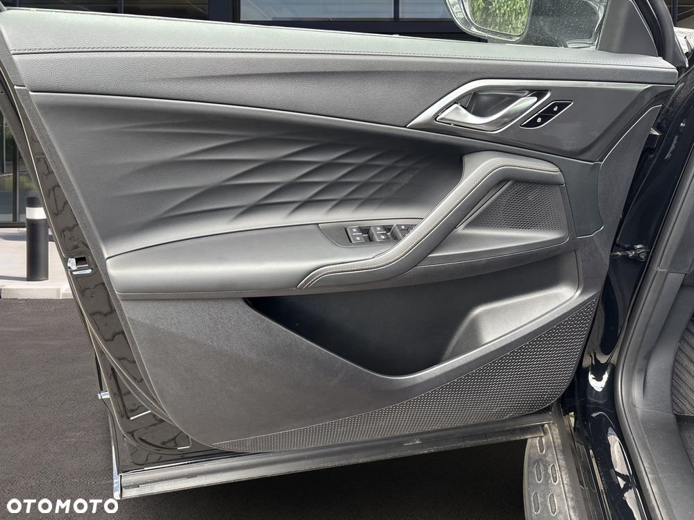 MG HS PHEV 1.5T Exclusive - 14