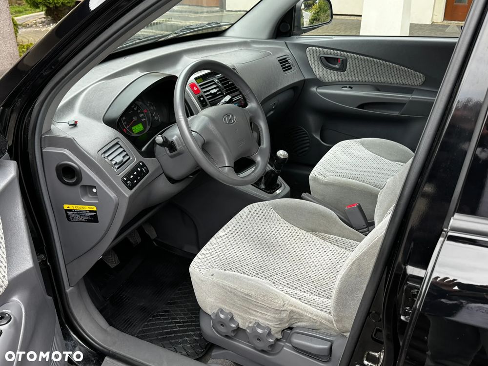 Hyundai Tucson 2.0 4WD GLS - 8