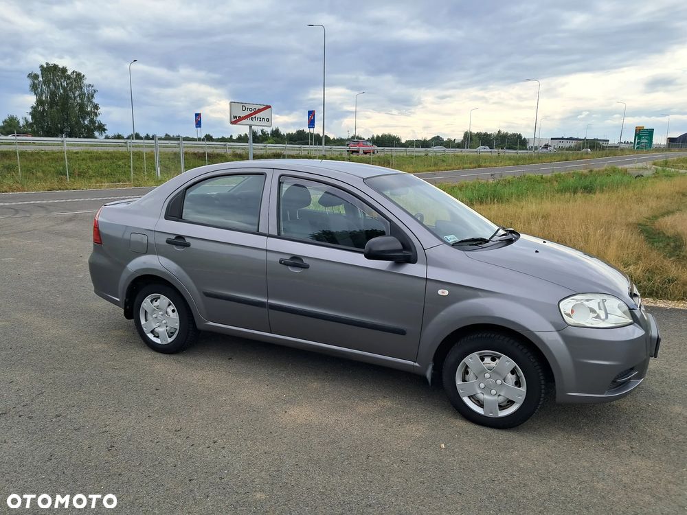 Chevrolet Aveo 1.2 16V Base+ / Classic+ - 5