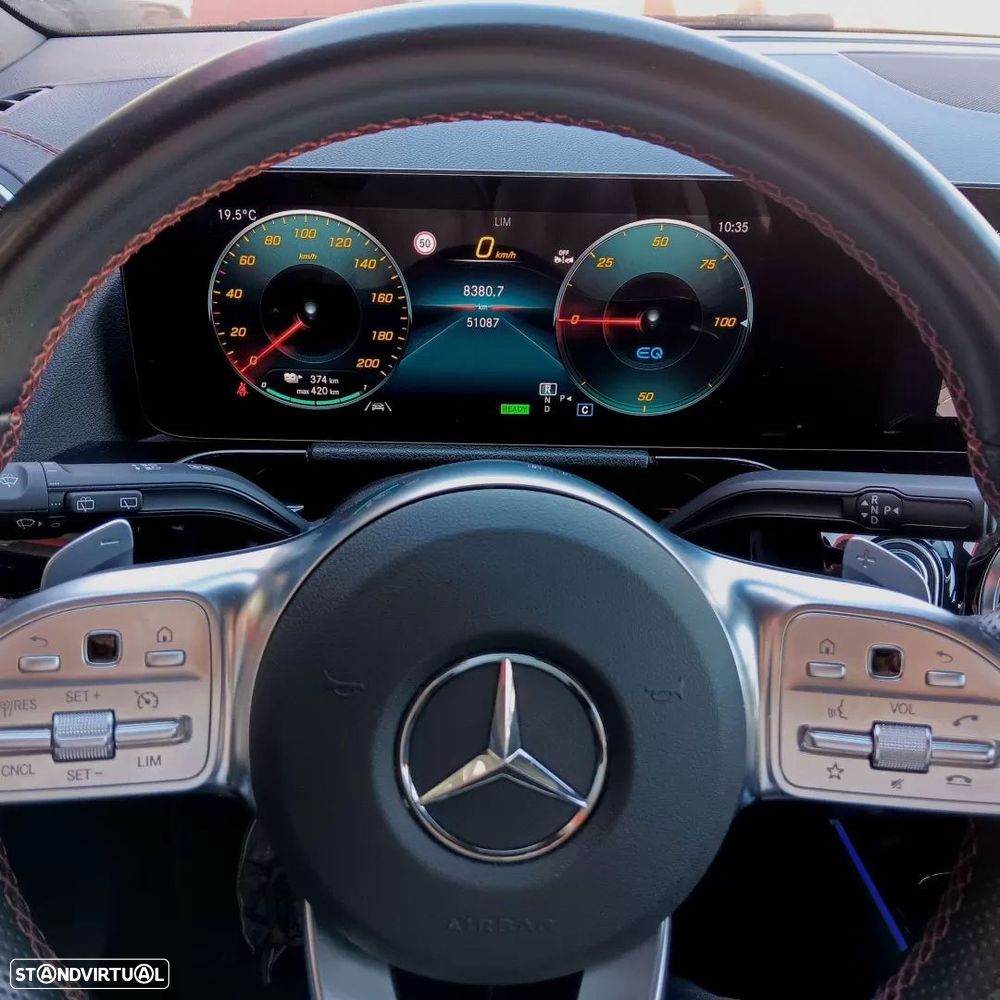 Mercedes-Benz EQA 300 4Matic AMG Line - 17