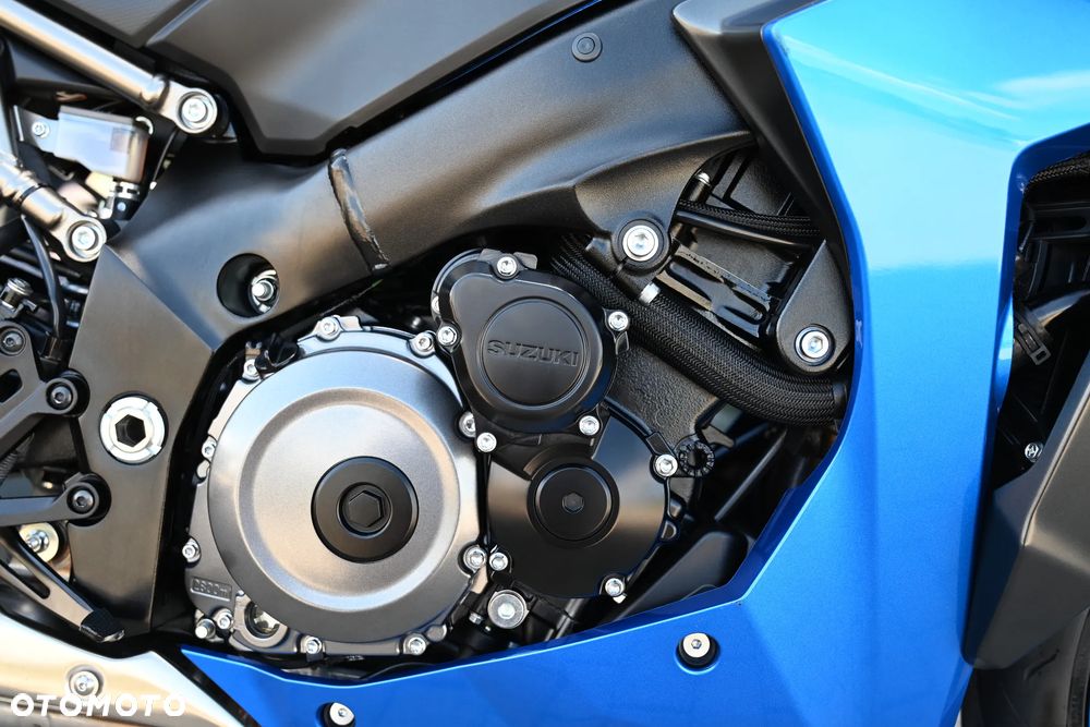 Suzuki GSX 1000 - 10