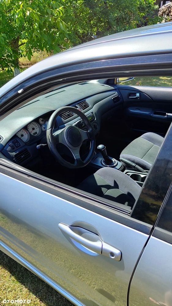 Mitsubishi Lancer 1.6 Comfort - 9