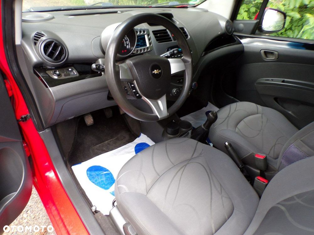 Chevrolet Spark - 18