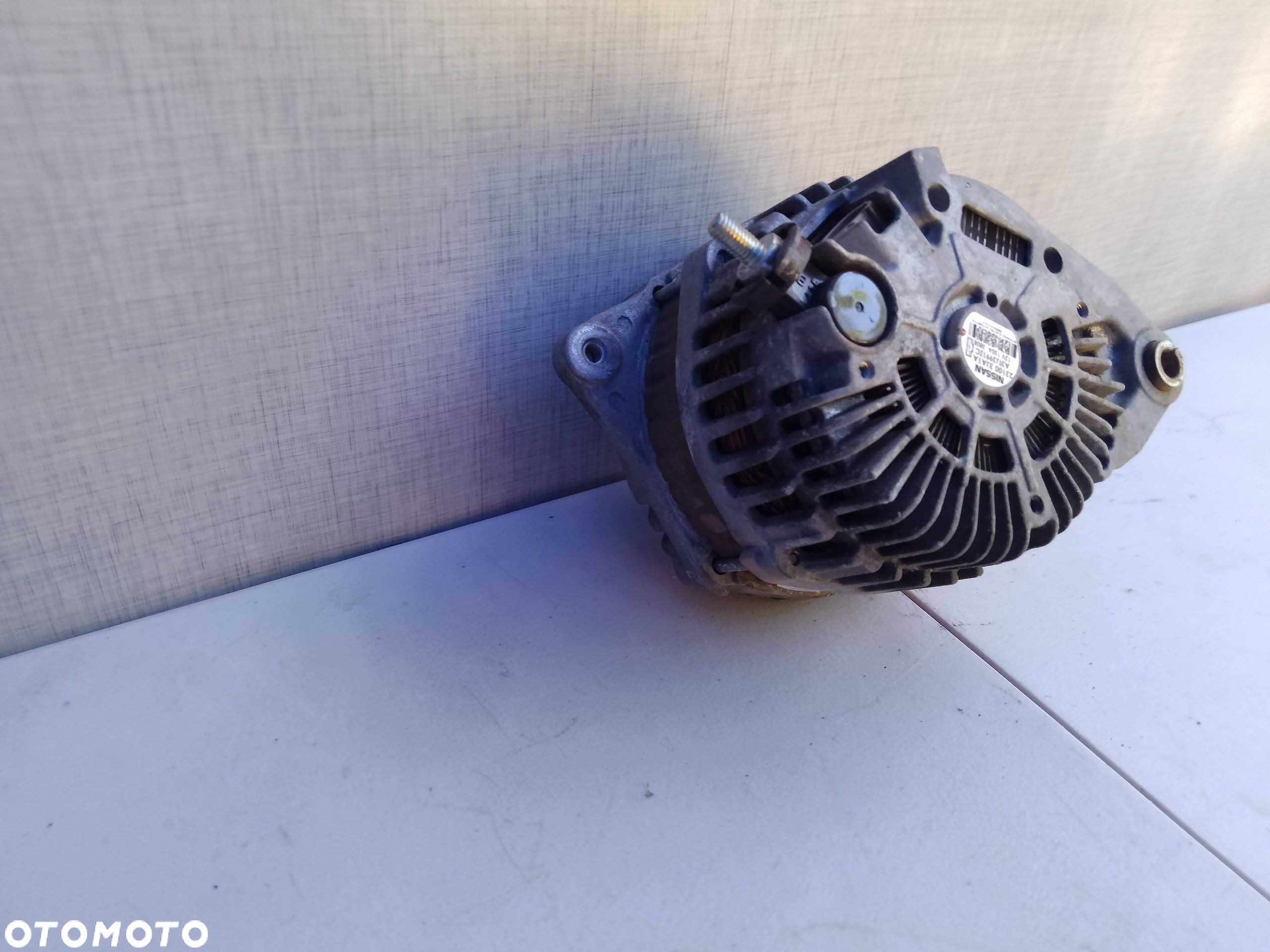 Infiniti QX60 Alternator - 3