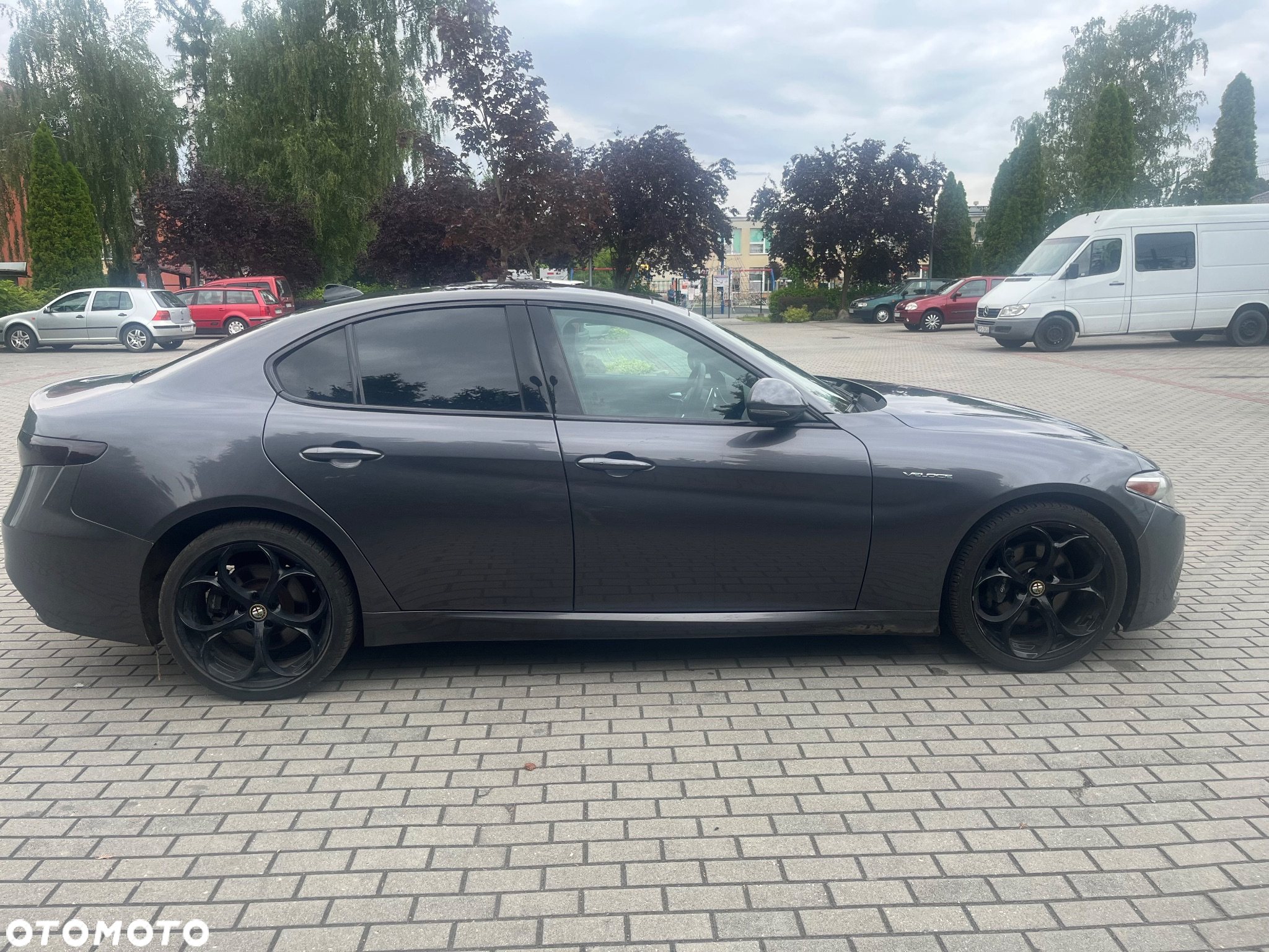 Alfa Romeo Giulia 2.0 Turbo 16V AT8 Veloce - 3