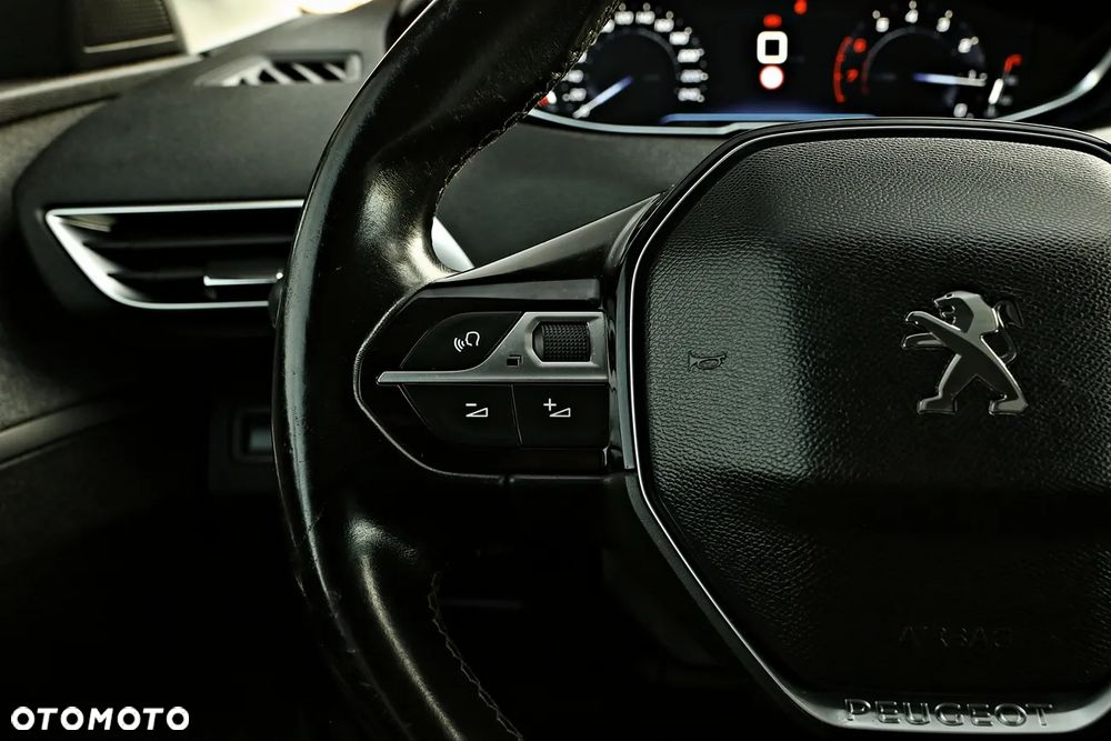 Peugeot 3008 - 25